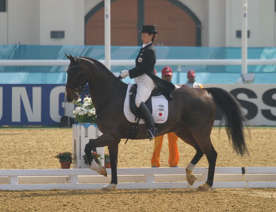 野下由希子選手とランチェスター・コウコ号